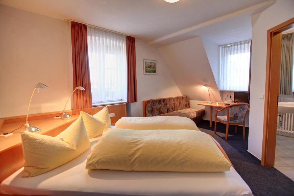 Gasthaus Zum Hirschen Oberrimsingen Rom bilde